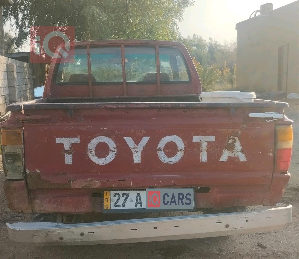 تويوتا هايلوكس